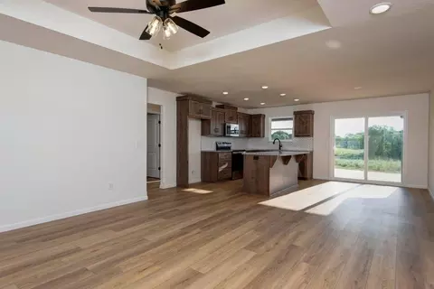 Living - 822 S Ridgemont Dr, Nixa, MO 65714 photo 2 of 2