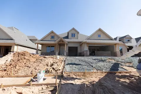 9213 NW 86th St, Yukon, OK 73099