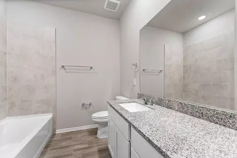 Bath - 16768 Needlepoint Dr, Conroe, TX 77302 photo 2 of 2