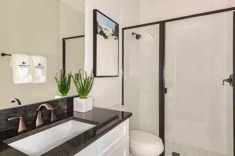 Bath - 3776 142nd Ter E, Parrish, FL 34219 photo 2 of 2