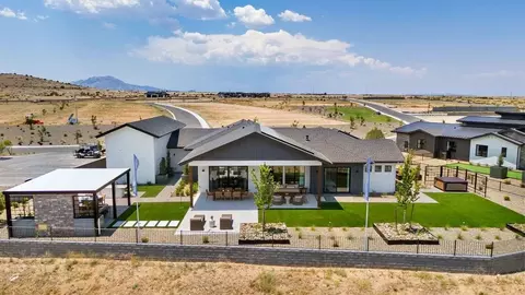 5174 E Frost Ln, Prescott Valley, AZ 86314