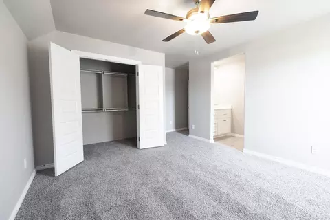 Bedroom - 2913 E Northampton St, Broken Arrow, OK 74014 photo 4 of 5