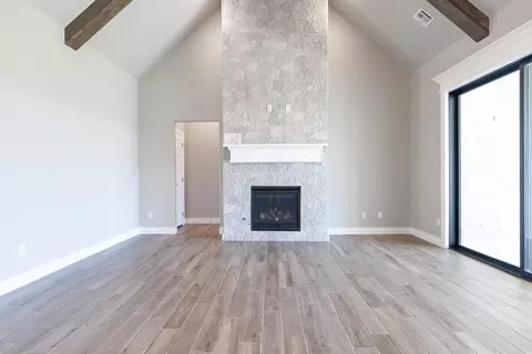 Living - 2913 E Northampton St, Broken Arrow, OK 74014 photo 2 of 2