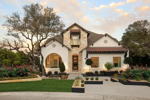 Exterior - 708 High Summit Dr, Georgetown, TX 78628 photo 2 of 6