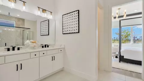 Bath - 12243 White Blossom Ct, Parrish, FL 34219 photo 3 of 12