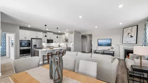 Other - 2159 Bluff Heights Dr, Shakopee, MN 55379 photo 5 of 10