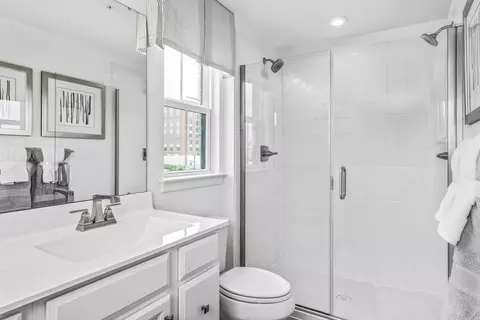 Bath - 1900 Distillery Ave, Baltimore, MD 21222 photo 1 of 5
