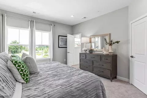 Bedroom - 1900 Distillery Ave, Baltimore, MD 21222 photo 2 of 5
