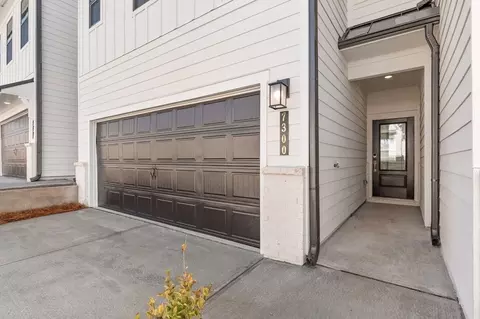 7285 Spout Springs Rd, Flowery Branch, GA 30542