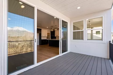 Exterior - 2152 W Legend Way, Mapleton, UT 84664 photo 3 of 5