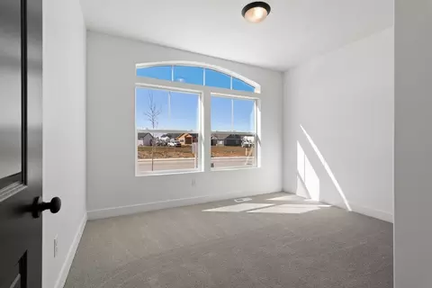 Bedroom - 2152 W Legend Way, Mapleton, UT 84664 photo 3 of 4