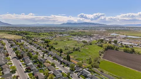 View/Area - 2152 W Legend Way, Mapleton, UT 84664 photo 17 of 17