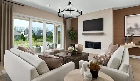Living - 5946 Hunt Valley Dr, Spring Hill, TN 37174 photo 5 of 6