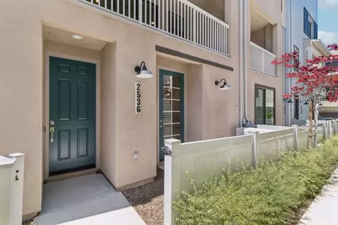 2536 Elderberry Ln, Carlsbad, CA 92008