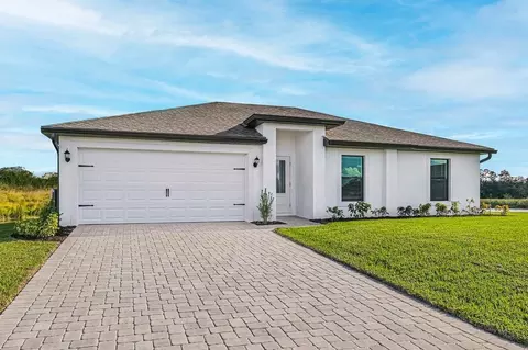 Exterior - 808 Gen D Macarthur Ave, Labelle, FL 33935 photo 2 of 15