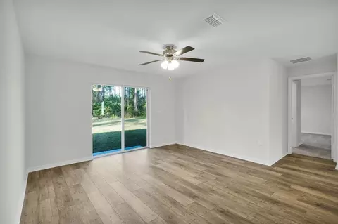 Living - 808 Gen D Macarthur Ave, Labelle, FL 33935 photo 2 of 2