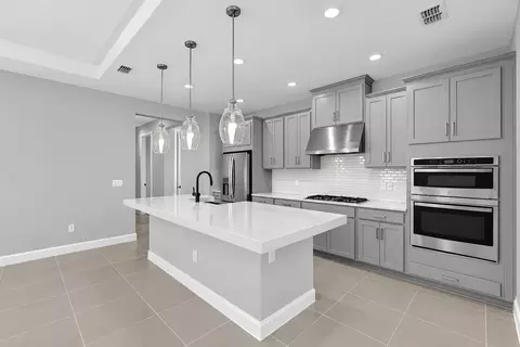 13906 Fletcher Dr, Palmetto, FL 34221