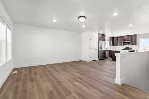 Living - 574 N 600 W, Smithfield, UT 84335 photo 2 of 6