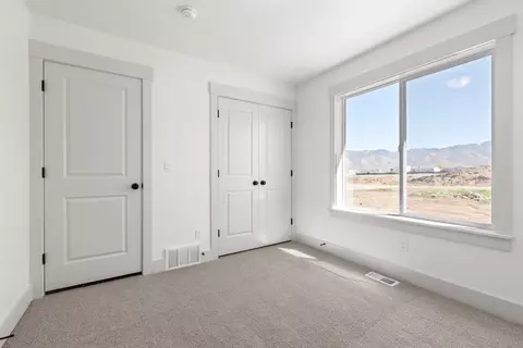 Bedroom - 574 N 600 W, Smithfield, UT 84335 photo 9 of 12