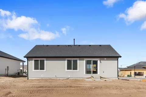Exterior - 574 N 600 W, Smithfield, UT 84335 photo 11 of 24