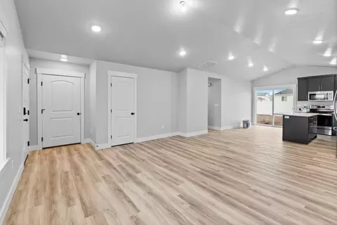 Entry Way - 574 N 600 W, Smithfield, UT 84335 photo 1 of 2