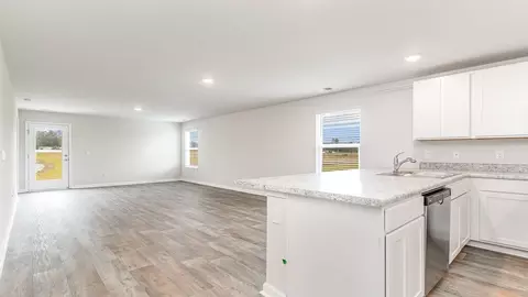 Other - 3005 Royal Bluff Ln, Florence, SC 29505 photo 4 of 13