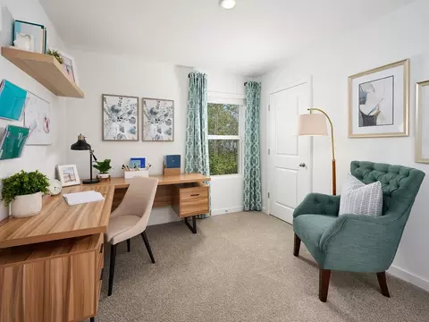 8 Sandy Ln, Palm Coast, FL 32164