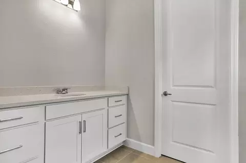 Bath - 32 Winterfield Pl, Saint Augustine, FL 32092 photo 1 of 10