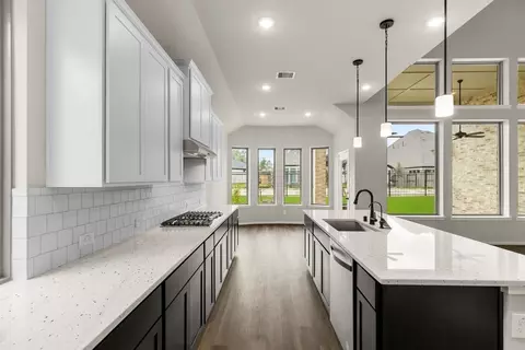 Kitchen - 3009 Hickory Haven Ln, Conroe, TX 77385 photo 4 of 7
