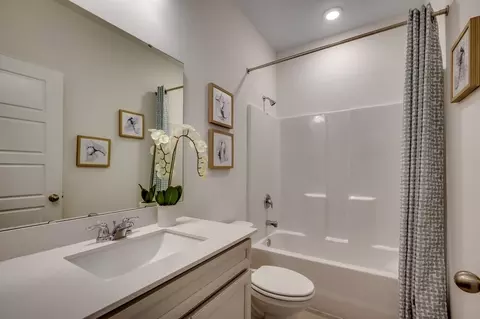 Bath - 507 Blue Verner Rd, Moncks Corner, SC 29461 photo 2 of 2