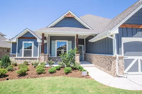 Exterior - 2800 Heather Hvn, Moore, OK 73160 photo 19 of 27