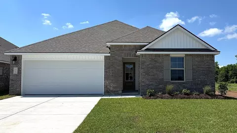 375 Crowne Parc Dr, Opelousas, LA 70570