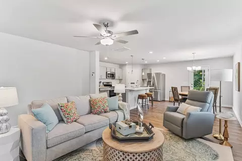 Living - 22 Stout Lndg, Dunn, NC 28334 photo 1 of 2
