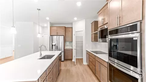 Kitchen - 148 Como Dr, Pooler, GA 31322 photo 1 of 3