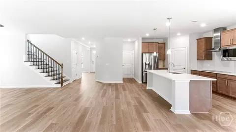 Living - 148 Como Dr, Pooler, GA 31322 photo 4 of 8