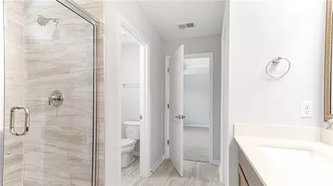 Bath - 148 Como Dr, Pooler, GA 31322 photo 3 of 5