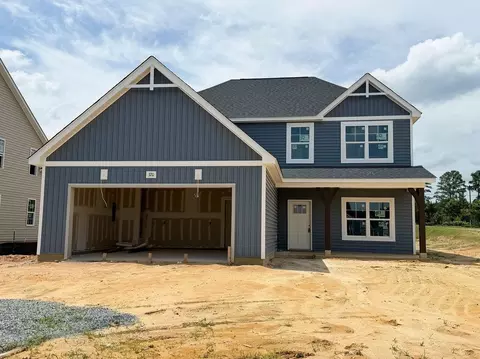 320 Steelwood St, Raeford, NC 28376