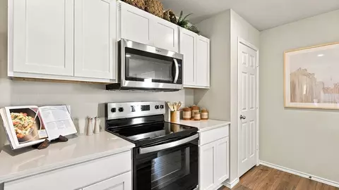Kitchen - 1734 Rapids Dr, Temple, TX 76502 photo 7 of 9