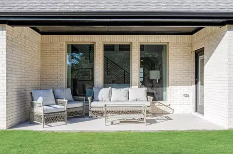 Exterior - 1706 Baldwin Dr, Cedar Hill, TX 75104 photo 5 of 6