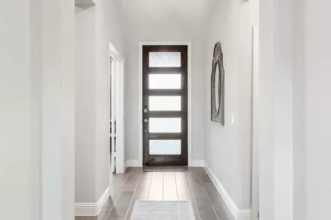 Entry Way - 1706 Baldwin Dr, Cedar Hill, TX 75104 photo 1 of 7