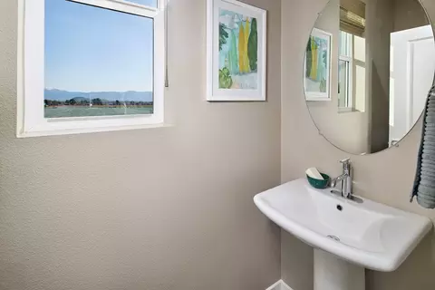 Bath - 12634 Hampton Ave, Eastvale, CA 92880 photo 2 of 4