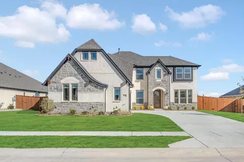 1034 Emerald Trace Dr, Justin, TX 76247