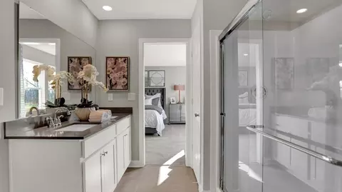 Bath - 15612 Postman Rd, Fishers, IN 46037 photo 2 of 3