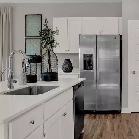 Kitchen - 15612 Postman Rd, Fishers, IN 46037 photo 2 of 8