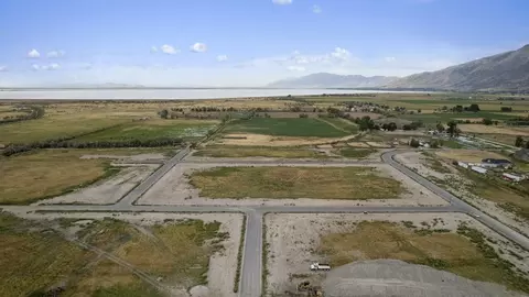 View/Area - 4325 W 3575 N, Plain City, UT 84404 photo 3 of 5
