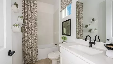 Bath - 1009 Tassleflower Trl, Saint Cloud, FL 34771 photo 15 of 15