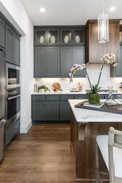 Kitchen - 325 Vale Run, Kyle, TX 78640 photo 8 of 9