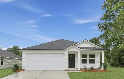 572 Endeavor Dr, Florence, SC 29501