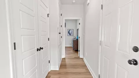 Entry Way - 18418 Spring Hill Dr, Saucier, MS 39574 photo 3 of 6