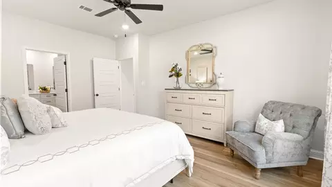 Bedroom - 18418 Spring Hill Dr, Saucier, MS 39574 photo 6 of 10